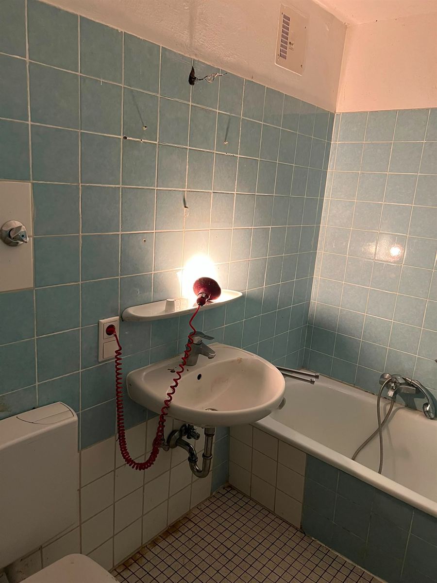 Wohnungsauflösung III · Bad – nachher